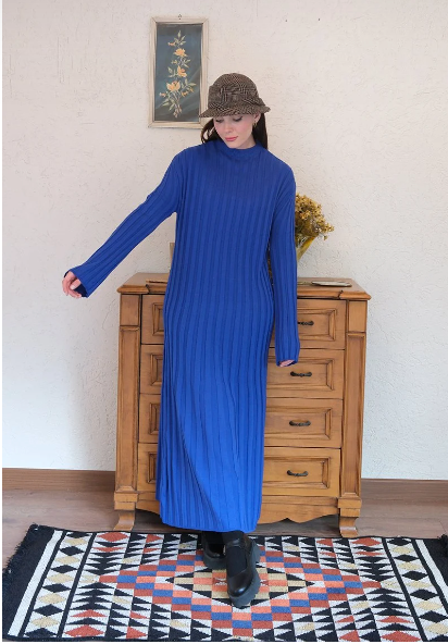 Cobalt Blue Flared Knitwear Dress – Modest elegance in a vibrant hue. Flattering fit, high-quality knitwear. Perfect for any occasion.